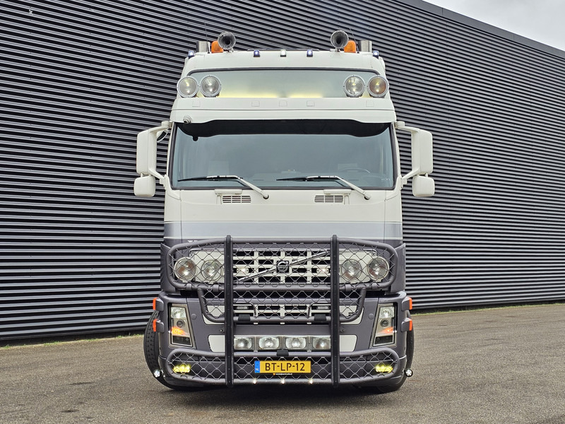 Volvo FH400 4X2 / SHOWTRUCK / SPECIAL / EXHAUST VALVE - Sattelzugmaschine: das Bild 3 Volvo FH400 4X2 / SHOWTRUCK / SPECIAL / EXHAUST VALVE - Sattelzugmaschine: das Bild 3