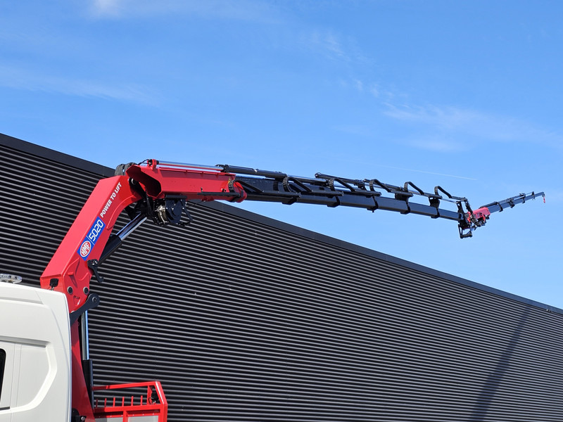 Scania 560R / HMF 50 t/m - JIB / LIER - Pritsche LKW, Autokran: das Bild 2 Scania 560R / HMF 50 t/m - JIB / LIER - Pritsche LKW, Autokran: das Bild 2