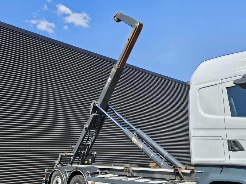 Scania R450 6x2*4 / EURO 6 / VDL HOOKLIFT - Abrollkipper: das Bild 4 Scania R450 6x2*4 / EURO 6 / VDL HOOKLIFT - Abrollkipper: das Bild 4