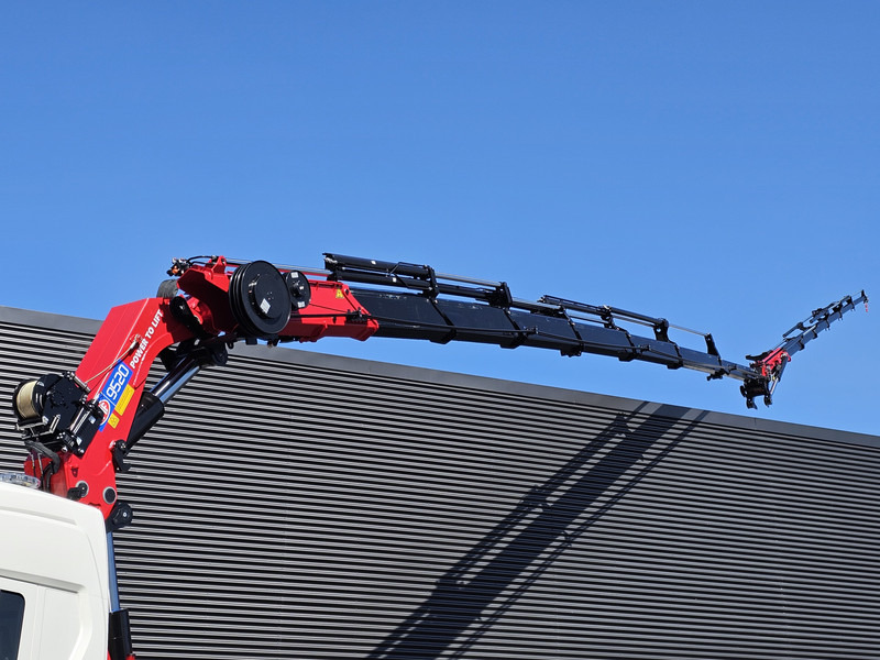 Scania R590 8x2*6 HMF 9520 + JiB + WINCH / TRACTOR / - Autokran: das Bild 3 Scania R590 8x2*6 HMF 9520 + JiB + WINCH / TRACTOR / - Autokran: das Bild 3