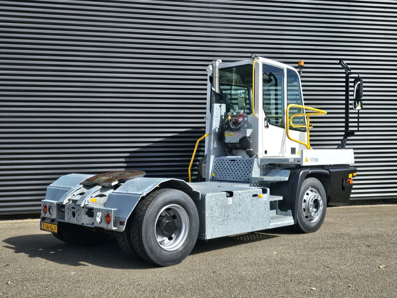 Terminaltraktor Terberg YT193 / !!NEW!! / TERMINAL / RANGEERTREKKER: das Bild 7 Terminaltraktor Terberg YT193 / !!NEW!! / TERMINAL / RANGEERTREKKER: das Bild 7