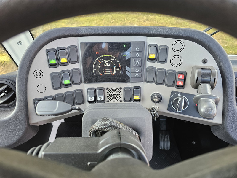 Terminaltraktor Terberg YT193 / !!NEW!! / TERMINAL / RANGEERTREKKER: das Bild 16 Terminaltraktor Terberg YT193 / !!NEW!! / TERMINAL / RANGEERTREKKER: das Bild 16