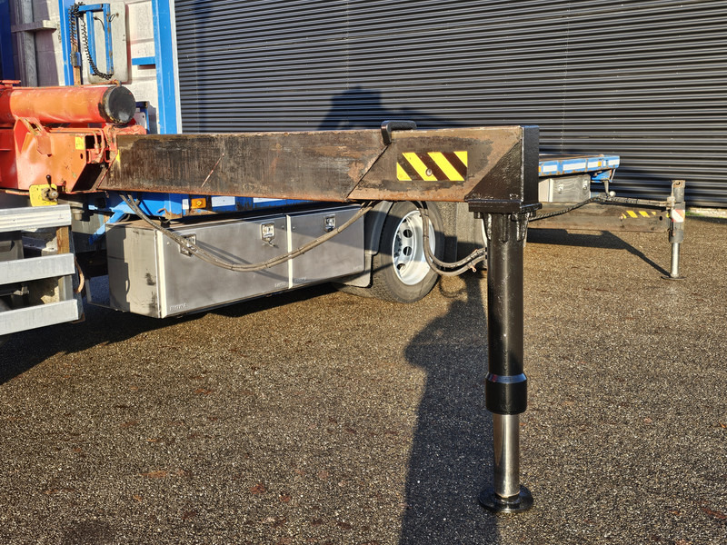 Volvo FM 410 6x2 / FASSI 42 t/m CRANE / KRAN - Pritsche LKW, Autokran: das Bild 4 Volvo FM 410 6x2 / FASSI 42 t/m CRANE / KRAN - Pritsche LKW, Autokran: das Bild 4