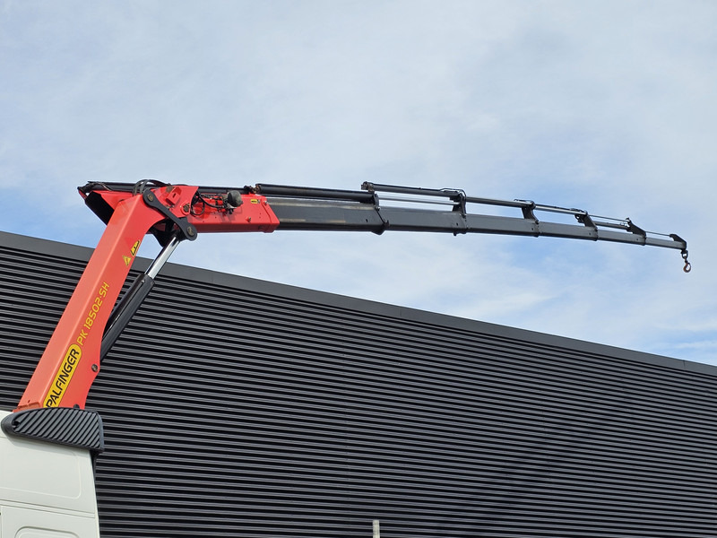 Volvo FM420 4x2 / PALFINGER 18502 - 17 mtr / CRANE / KRAN - Pritsche LKW, Autokran: das Bild 4 Volvo FM420 4x2 / PALFINGER 18502 - 17 mtr / CRANE / KRAN - Pritsche LKW, Autokran: das Bild 4