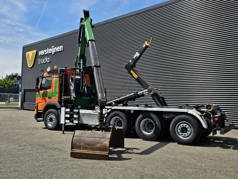 Volvo FMX 460 / 8x4-4 / HMF CRANE + HOOKLIFT / CONTAINER - Abrollkipper, Autokran: das Bild 3 Volvo FMX 460 / 8x4-4 / HMF CRANE + HOOKLIFT / CONTAINER - Abrollkipper, Autokran: das Bild 3
