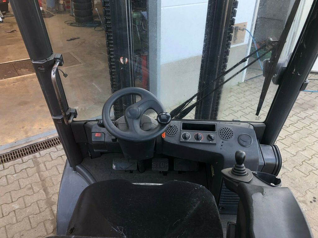 Dieselstapler Linde H40D / Hubhöhe: 7m /: das Bild 12