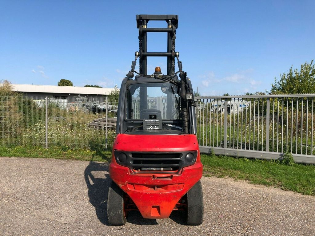 Dieselstapler Linde H40D / Hubhöhe: 7m /: das Bild 9