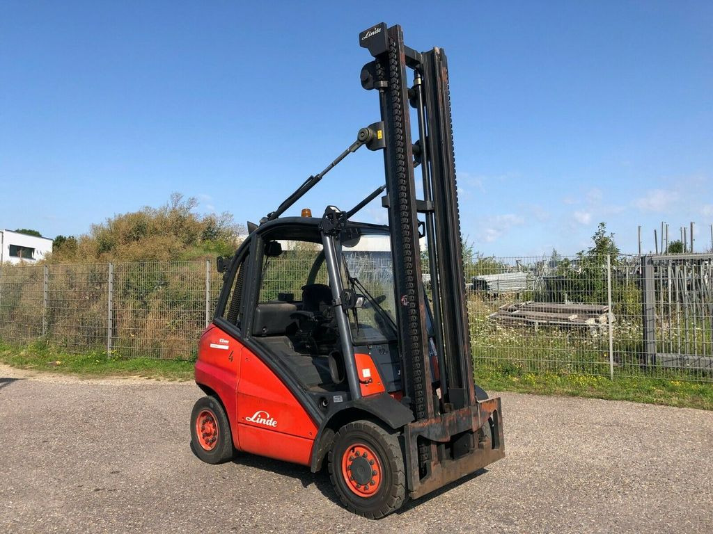 Dieselstapler Linde H40D / Hubhöhe: 7m /: das Bild 6