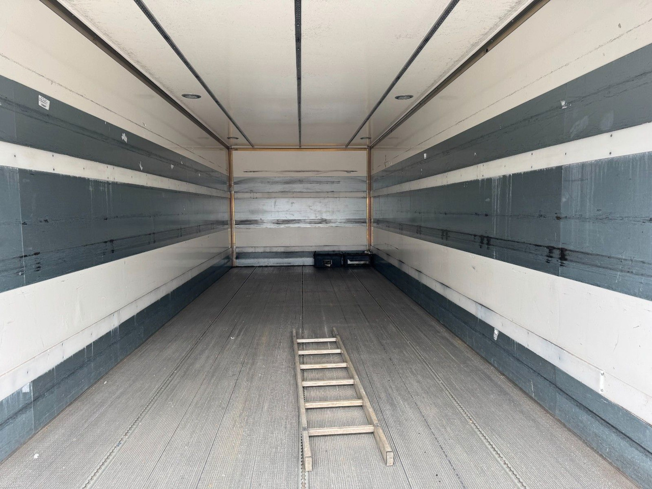 Koffer LKW MAN 15.290 4X2 Koffer mit Hebebühne AHK: das Bild 8