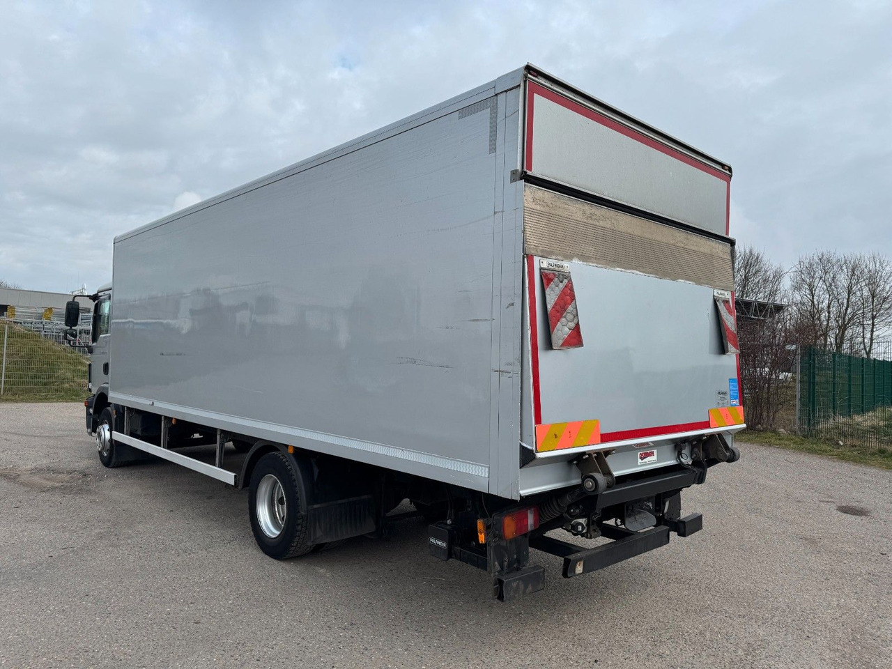 Koffer LKW MAN 15.290 4X2 Koffer mit Hebebühne AHK: das Bild 7