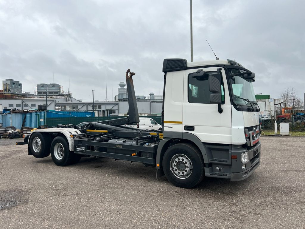 Mercedes-Benz 2541 6X2 Meiller Abroller - Abrollkipper: das Bild 1 Mercedes-Benz 2541 6X2 Meiller Abroller - Abrollkipper: das Bild 1