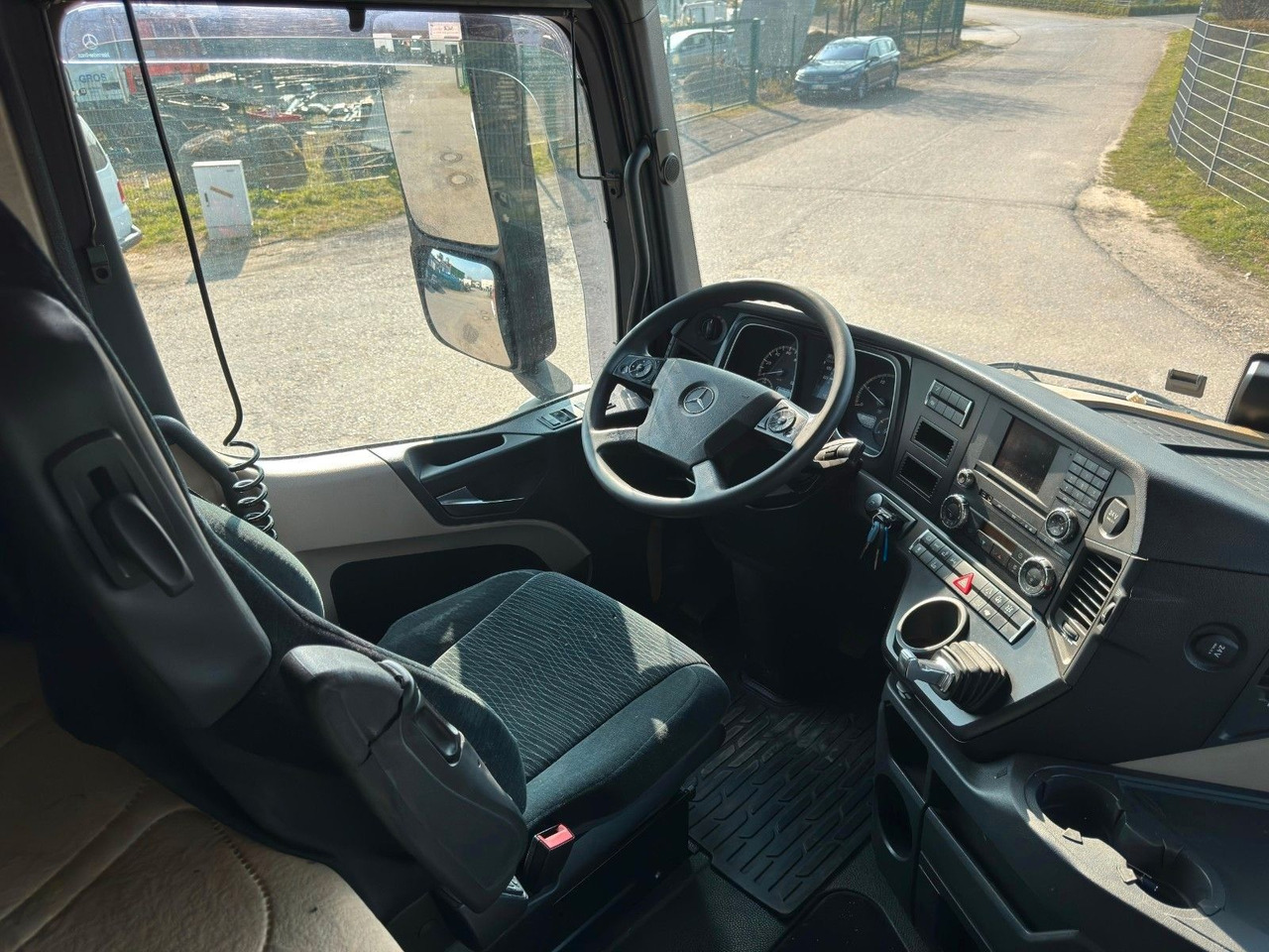 Fahrgestell LKW Mercedes-Benz 2558 6x2 Fahrgestell Chassis | Retarder | Klima: das Bild 9 Fahrgestell LKW Mercedes-Benz 2558 6x2 Fahrgestell Chassis | Retarder | Klima: das Bild 9