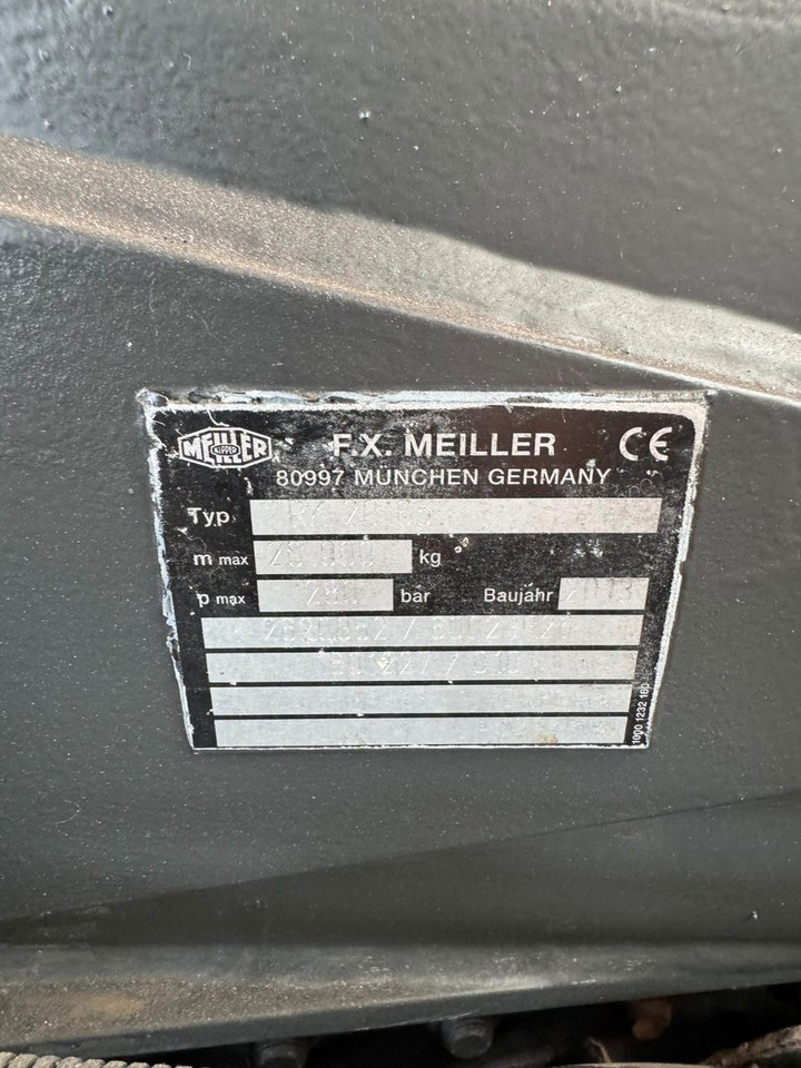 Mercedes-Benz 2641 6X4 Retarder Meiller mit Funk Top Zust - Abrollkipper: das Bild 4 Mercedes-Benz 2641 6X4 Retarder Meiller mit Funk Top Zust - Abrollkipper: das Bild 4