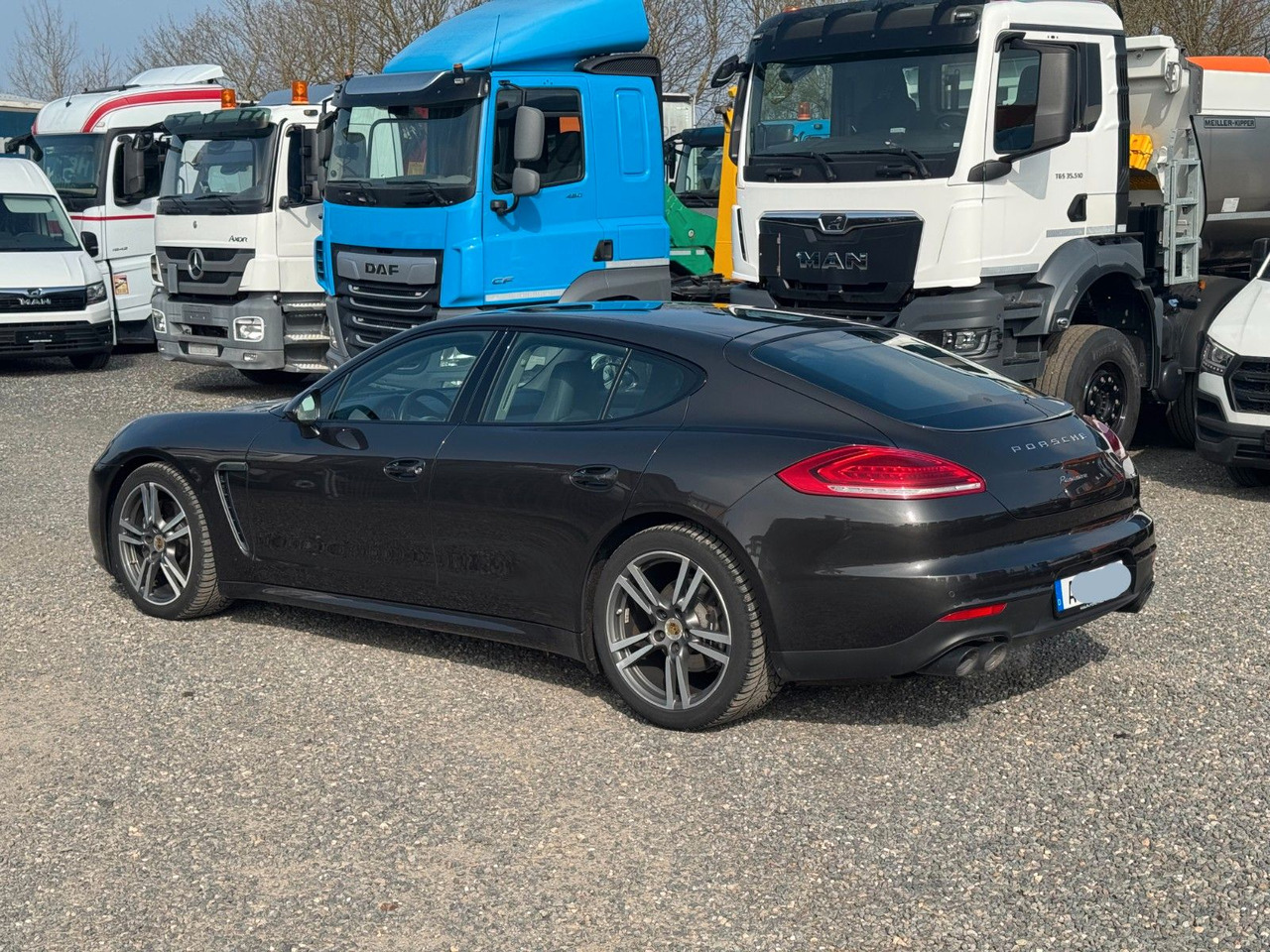 Porsche Panamera Diesel Edition 300 PS Serienmäßig - Limousine: das Bild 1 Porsche Panamera Diesel Edition 300 PS Serienmäßig - Limousine: das Bild 1