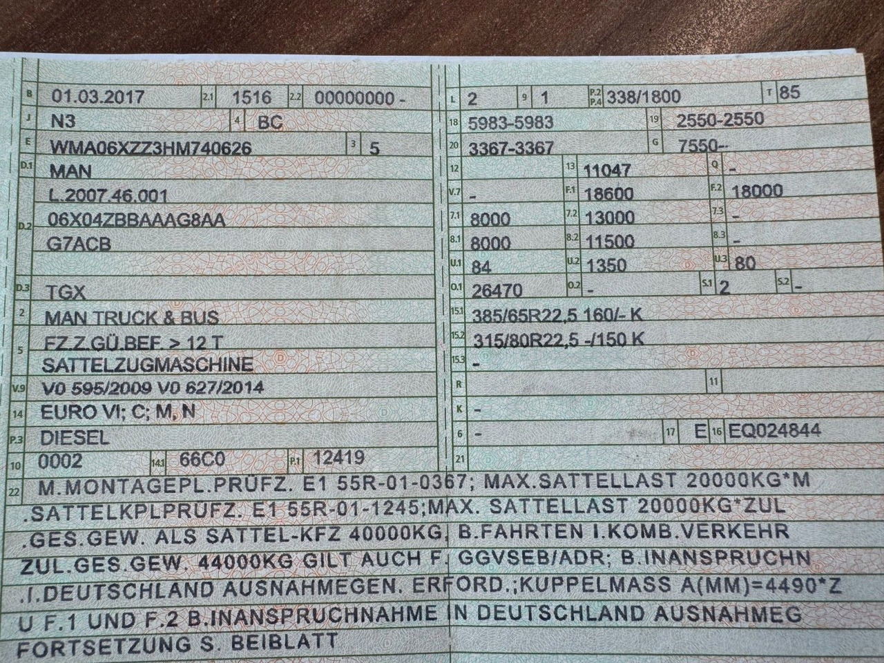 MAN 18.460 4X2 & Langendorf Stahl / Aluminium 24 kub - Sattelzugmaschine: das Bild 2 MAN 18.460 4X2 & Langendorf Stahl / Aluminium 24 kub - Sattelzugmaschine: das Bild 2