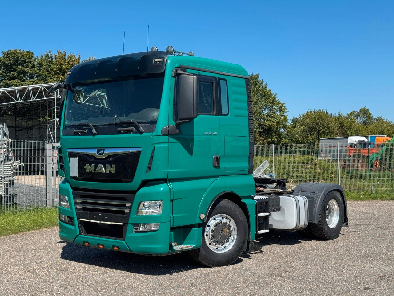 MAN 18.460 4x2 Kipphydr. | Standheiz. | Top Zustand - Sattelzugmaschine: das Bild 1 MAN 18.460 4x2 Kipphydr. | Standheiz. | Top Zustand - Sattelzugmaschine: das Bild 1