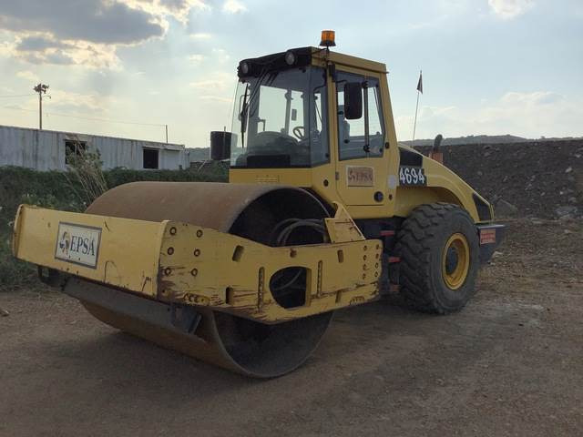 Bomag BW219DH-4 - Walzenzug: das Bild 1 Bomag BW219DH-4 - Walzenzug: das Bild 1