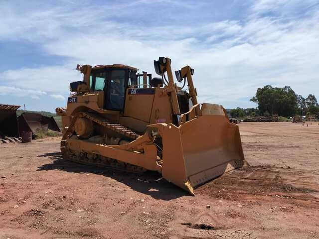 CAT D8T - Bulldozer: das Bild 1 CAT D8T - Bulldozer: das Bild 1