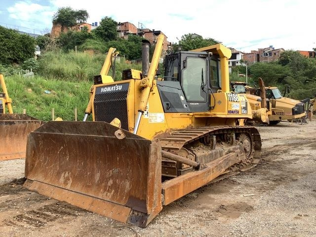 Komatsu D85EX-15 - Bulldozer: das Bild 1 Komatsu D85EX-15 - Bulldozer: das Bild 1