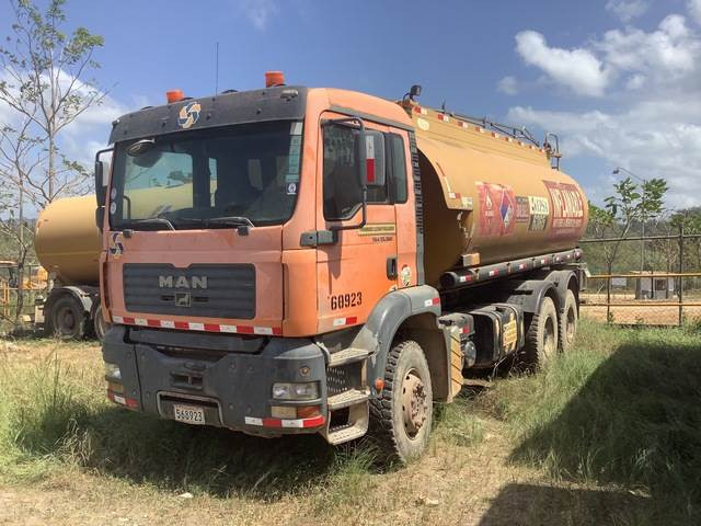 MAN 33.360-V20 - Tankwagen: das Bild 1 MAN 33.360-V20 - Tankwagen: das Bild 1