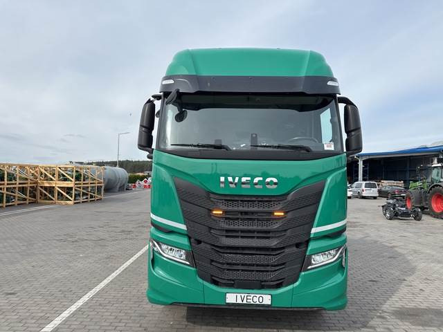 Autokran Iveco X-Way 570: das Bild 15