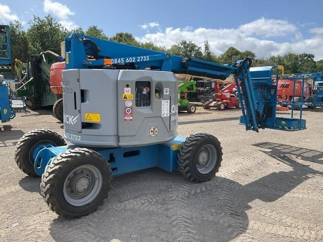 Genie Z34 - Gelenkarmbühne: das Bild 3 Genie Z34 - Gelenkarmbühne: das Bild 3