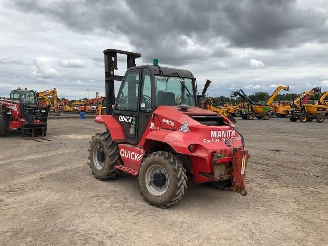 Manitou M26-4 - Geländestapler: das Bild 2 Manitou M26-4 - Geländestapler: das Bild 2