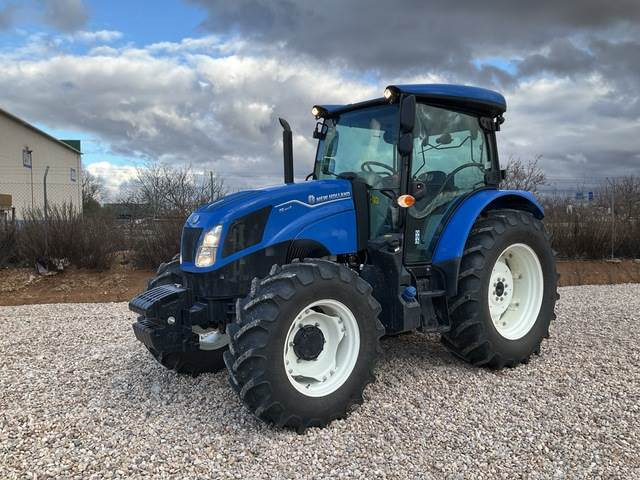 New Holland T5.100 - Traktor: das Bild 1 New Holland T5.100 - Traktor: das Bild 1