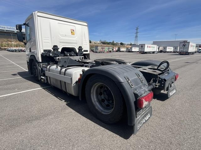 Scania P410 - Sattelzugmaschine: das Bild 2 Scania P410 - Sattelzugmaschine: das Bild 2