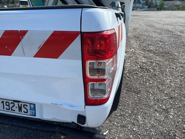 LKW mit Arbeitsbühne, Pick-up Ford Ranger: das Bild 14 LKW mit Arbeitsbühne, Pick-up Ford Ranger: das Bild 14