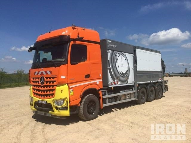 Rivard - Mercedes-Benz EXVAC - Arocs 3253 8x4 - Saug-/ Spülfahrzeug: das Bild 1 Rivard - Mercedes-Benz EXVAC - Arocs 3253 8x4 - Saug-/ Spülfahrzeug: das Bild 1