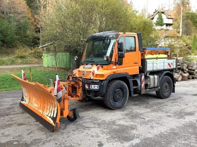 MB Trac Unimog U300 - Schneeräumfahrzeug: das Bild 2 MB Trac Unimog U300 - Schneeräumfahrzeug: das Bild 2