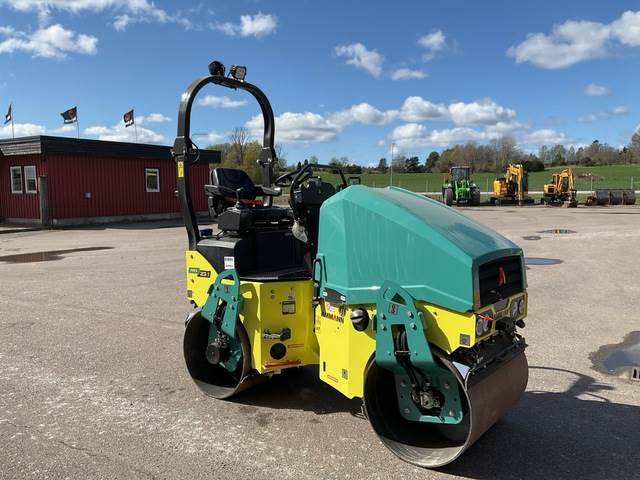 Ammann ARX23 1-2 - Straßenwalze: das Bild 4 Ammann ARX23 1-2 - Straßenwalze: das Bild 4