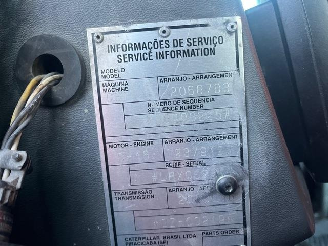 CAT D8T - Bulldozer: das Bild 5 CAT D8T - Bulldozer: das Bild 5