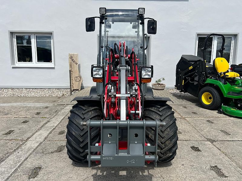 Weidemann 1160 StVZO + Front- u. Heckscheibe - Radlader: das Bild 3 Weidemann 1160 StVZO + Front- u. Heckscheibe - Radlader: das Bild 3