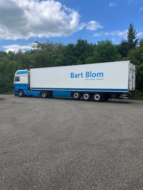 DAF XF 440 Super Spacecab + Lamberet koeloplegger - Kühlkoffer LKW: das Bild 4 DAF XF 440 Super Spacecab + Lamberet koeloplegger - Kühlkoffer LKW: das Bild 4