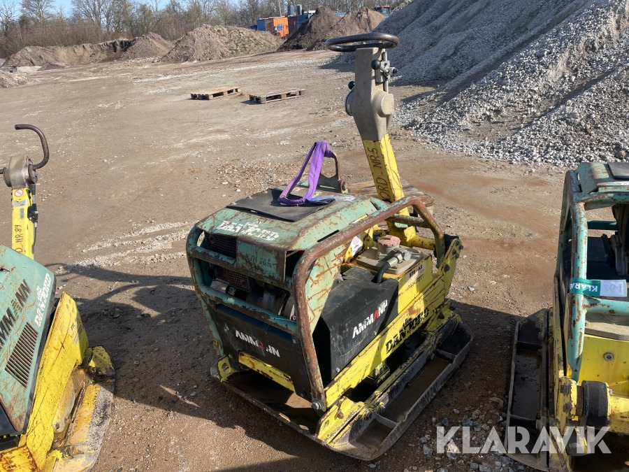 Pladevibrator Ammann AVH 7010 - Rüttelplatte: das Bild 1 Pladevibrator Ammann AVH 7010 - Rüttelplatte: das Bild 1