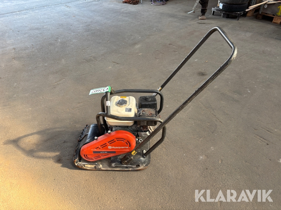 Pladevibrator Husqvarna LFV 80 - Rüttelplatte: das Bild 2 Pladevibrator Husqvarna LFV 80 - Rüttelplatte: das Bild 2