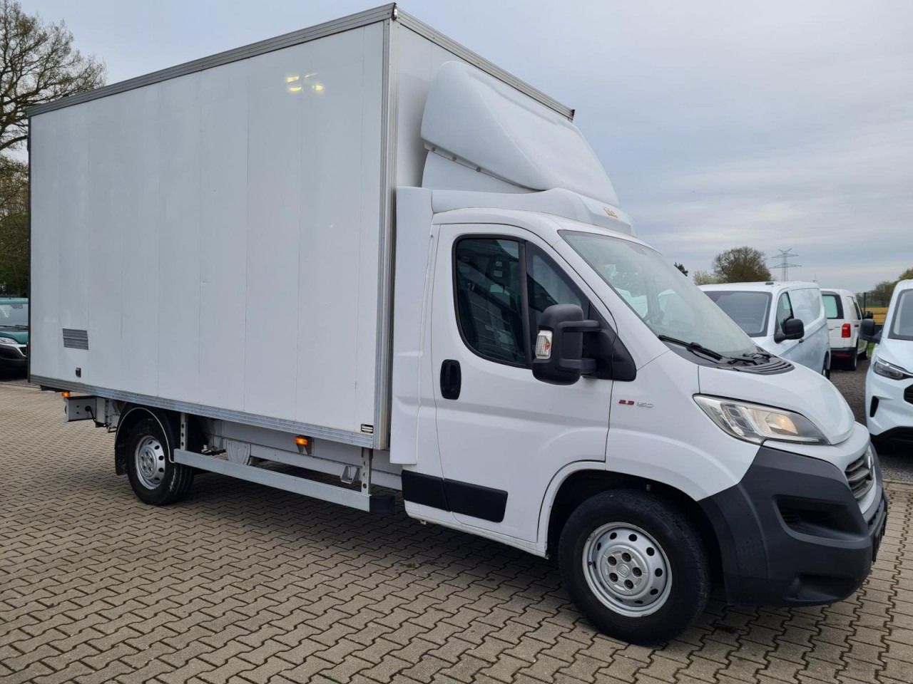 Fiat Ducato 35 Koffer 150 maxi Multijet Klima - Koffer Transporter: das Bild 3 Fiat Ducato 35 Koffer 150 maxi Multijet Klima - Koffer Transporter: das Bild 3