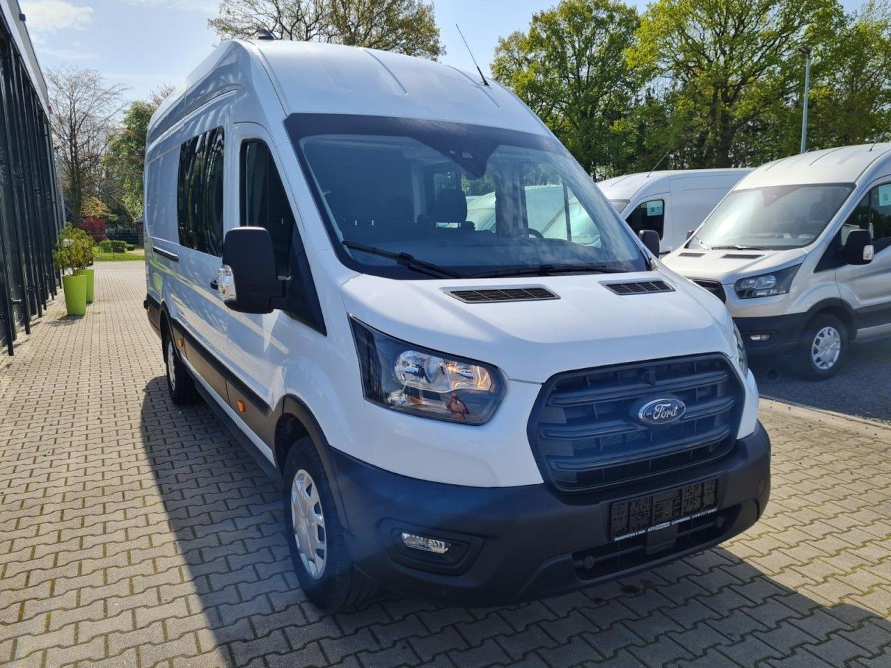 Ford Transit 350 Kasten Doka L4H3 Trend Mixto RWD - Kastenwagen, Transporter mit Doppelkabine: das Bild 2 Ford Transit 350 Kasten Doka L4H3 Trend Mixto RWD - Kastenwagen, Transporter mit Doppelkabine: das Bild 2