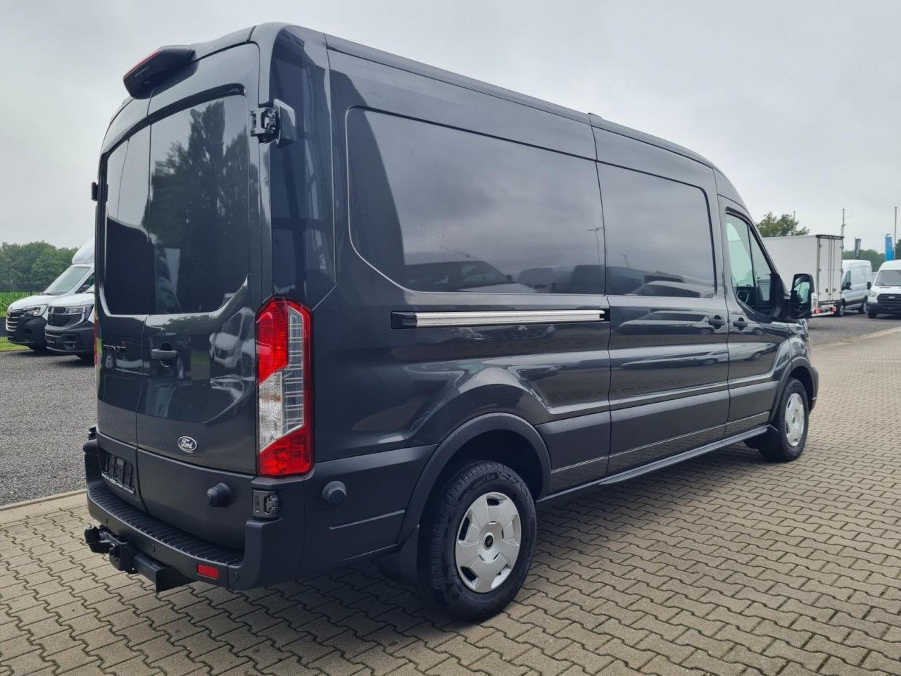Ford Transit 350 Kasten TDCi L3H2 Trend KAMERA AHK - Kastenwagen: das Bild 4 Ford Transit 350 Kasten TDCi L3H2 Trend KAMERA AHK - Kastenwagen: das Bild 4
