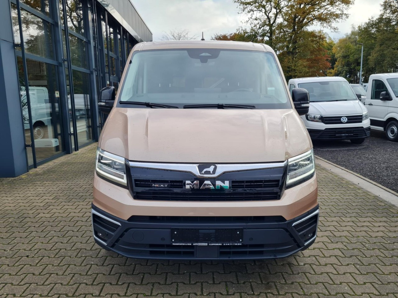 MAN Man TGE 3.180 TDi Kombi 9 Sitze ALU KAMERA LED LEDER Sonderumbau - Kleinbus, Personentransporter: das Bild 2 MAN Man TGE 3.180 TDi Kombi 9 Sitze ALU KAMERA LED LEDER Sonderumbau - Kleinbus, Personentransporter: das Bild 2