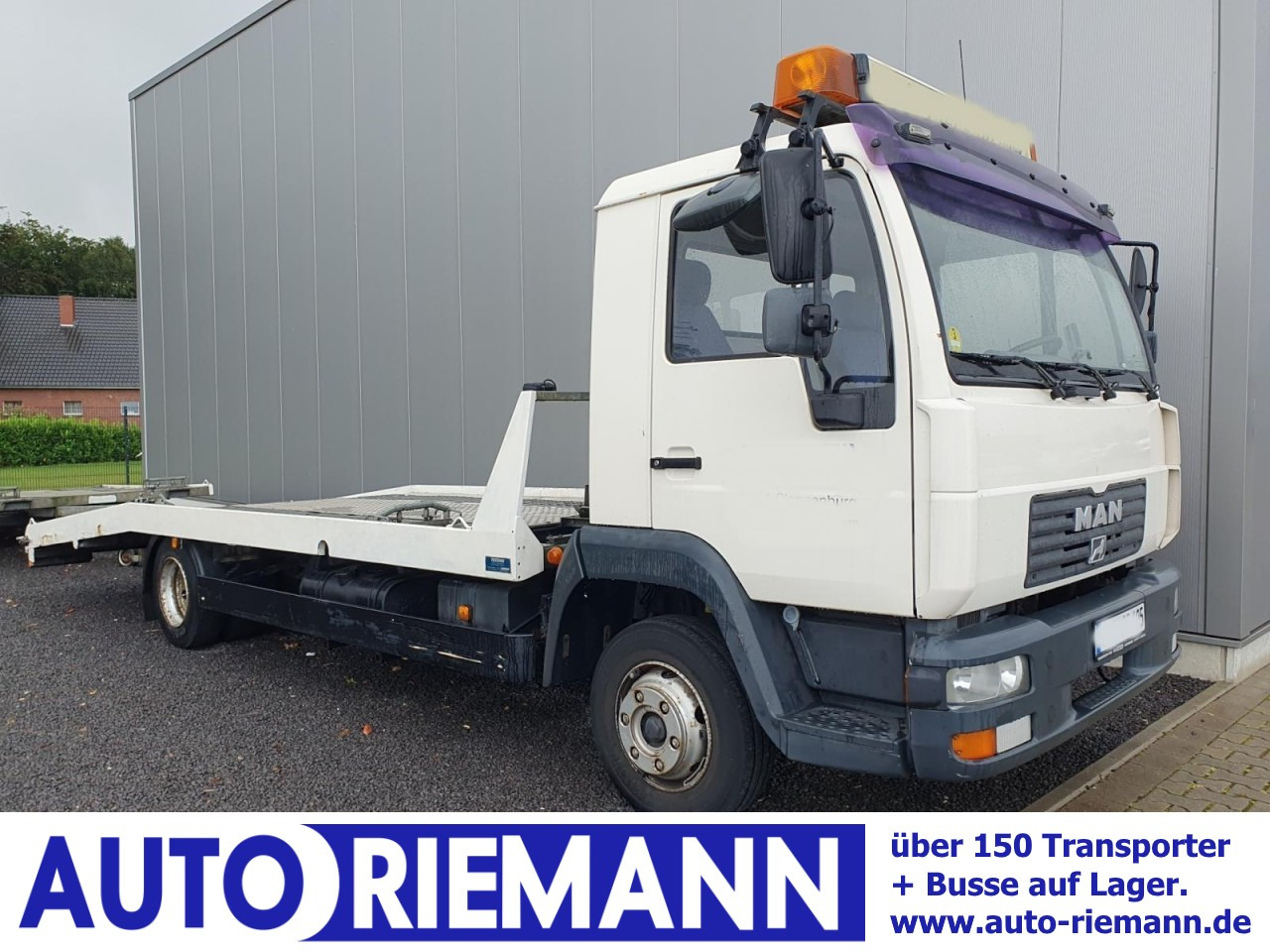 Man LE 8.180 Autotransporter NL: 2940 kg - Autotransporter LKW: das Bild 1 Man LE 8.180 Autotransporter NL: 2940 kg - Autotransporter LKW: das Bild 1