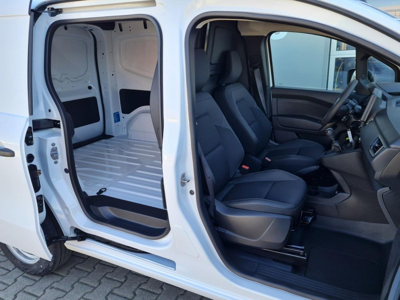 Renault Kangoo Van Start1.3 TCe 100 KLIMA TEMPOMAT - Kleintransporter: das Bild 4 Renault Kangoo Van Start1.3 TCe 100 KLIMA TEMPOMAT - Kleintransporter: das Bild 4