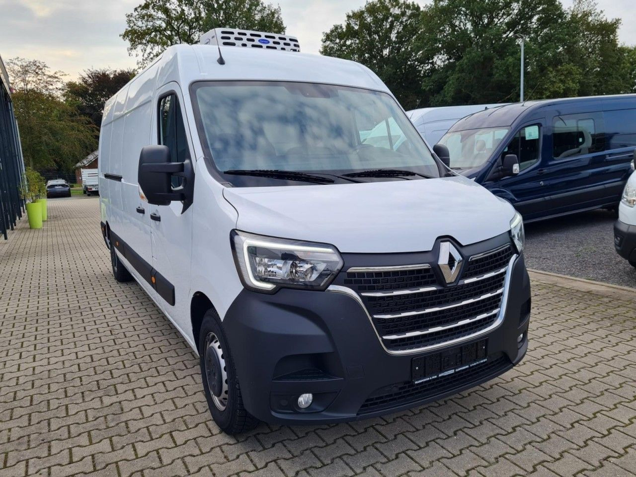 Renault Master 3.5t Kühlkasten Carrier L3H2 lang TEMPOMA - Kühltransporter: das Bild 2 Renault Master 3.5t Kühlkasten Carrier L3H2 lang TEMPOMA - Kühltransporter: das Bild 2
