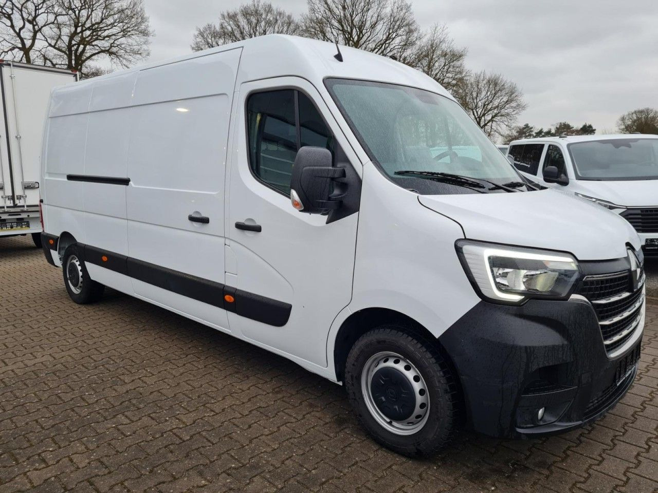 Renault Master 3.5t Kühlkasten L3H2 Stand+Fahrkühlung ER - Kühltransporter: das Bild 3 Renault Master 3.5t Kühlkasten L3H2 Stand+Fahrkühlung ER - Kühltransporter: das Bild 3