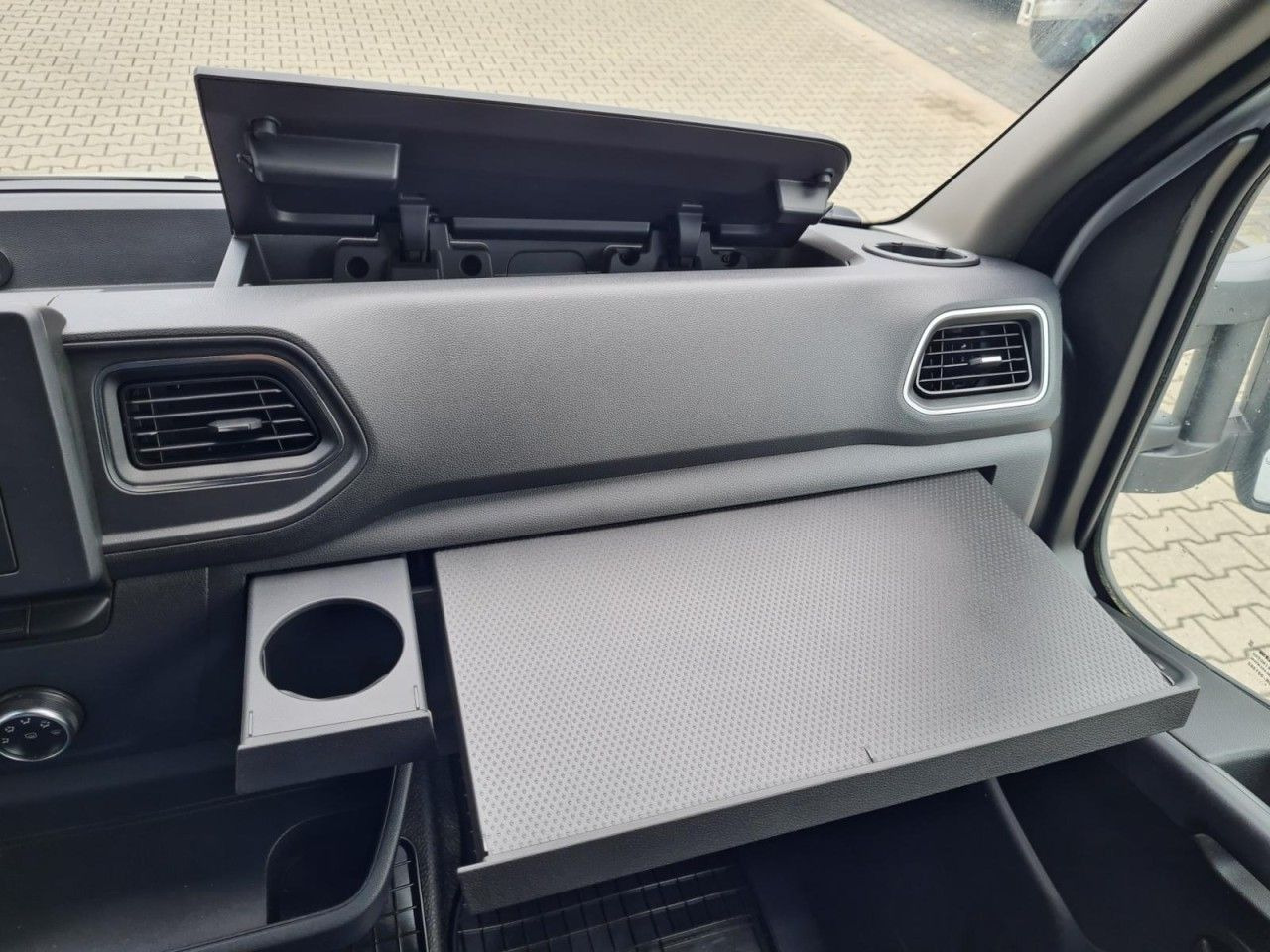 Planen Transporter Renault Master 3,5t Pritsche dCi Plane Schlafkab. LBW: das Bild 16