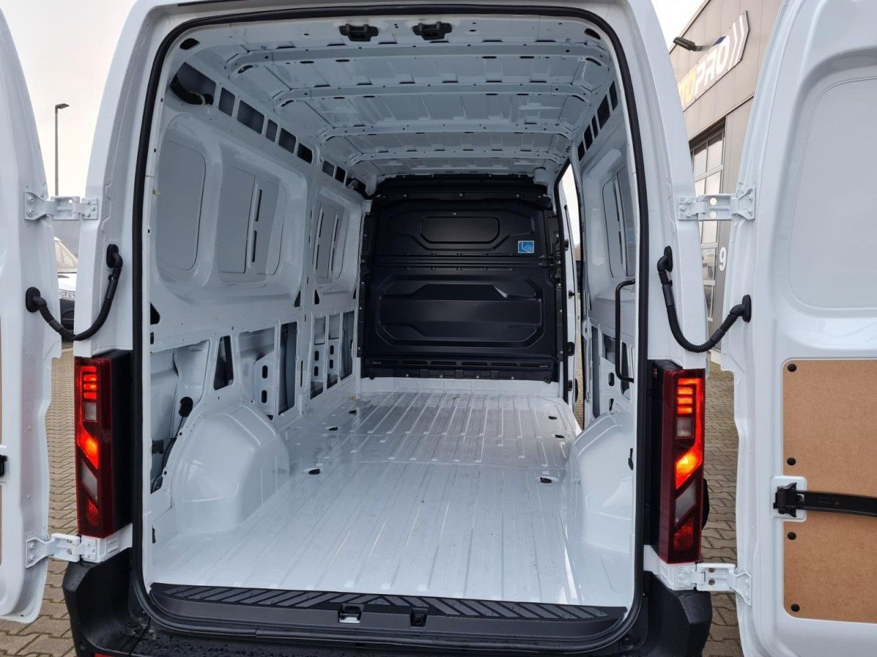 Kastenwagen Renault Master 35 New Kasten L3H2 KLIMA KOMFORT LED PDC: das Bild 21