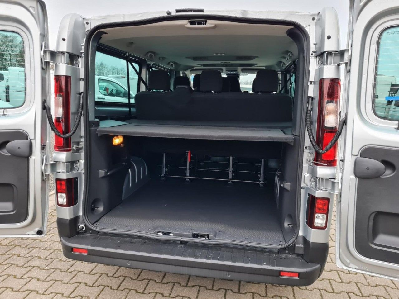 PKW Renault Trafic Kombi 9-Sitze L2 Grand Equilibre KLIMA TE: das Bild 23