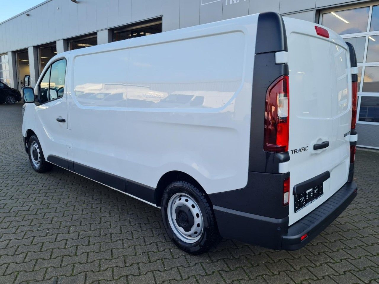 Renault Trafic Kühlkasten L2 Frischdienst 3.07 to TEMPOM - Kühltransporter: das Bild 5 Renault Trafic Kühlkasten L2 Frischdienst 3.07 to TEMPOM - Kühltransporter: das Bild 5